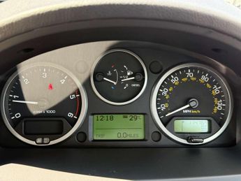 Land Rover FREELANDER 2.2 Freelander HSE SD4 Auto 4WD 5dr