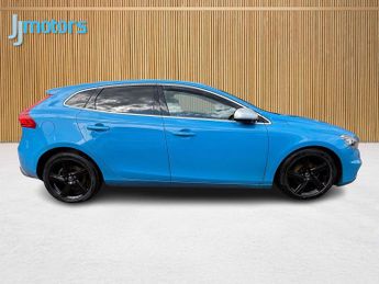 Volvo V40 1.6 D2 R-Design Hatchback 5dr Diesel Manual Euro 5 (s/s) (115 ps