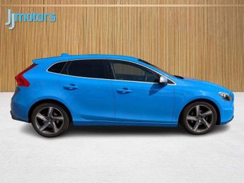Volvo V40 1.6 D2 R-Design Hatchback 5dr Diesel Manual Euro 5 (s/s) (115 ps