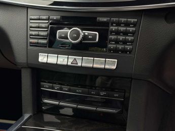 Mercedes-Benz E Class 2.1 E220 CDI SE Saloon 4dr Diesel G-Tronic+ Euro 5 (s/s) (170 ps