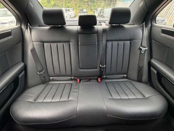 Mercedes-Benz E Class 2.1 E220 CDI SE Saloon 4dr Diesel G-Tronic+ Euro 5 (s/s) (170 ps