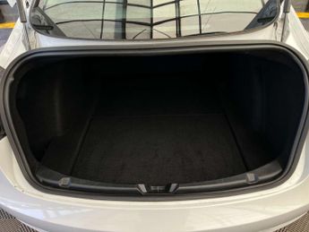 TESLA MODEL 3 Model 3 Performance AWD 4WD 4dr