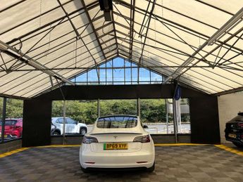 TESLA MODEL 3 Model 3 Performance AWD 4WD 4dr