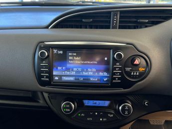 TOYOTA YARIS 1.5 Yaris Icon VVT-i HEV CVT 5dr