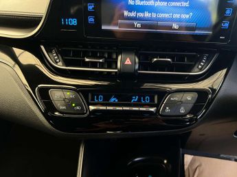 TOYOTA C-HR 1.8 C-HR Icon HEV CVT 5dr