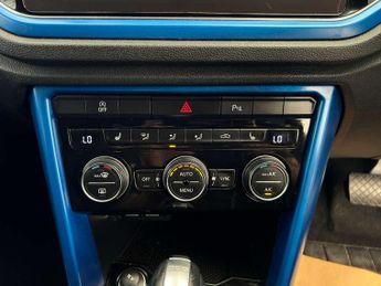 VOLKSWAGEN T-ROC 1.5 T-Roc Design TSi Evo Semi-Auto 5dr