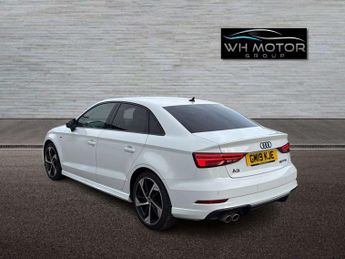 AUDI A3 1.5 A3 Black Edition 35 TFSI Semi-Auto 4dr