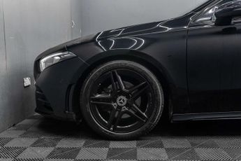 MERCEDES-BENZ A-CLASS 2.0 A 180 AMG Line Edition Premium+ D Auto 5dr