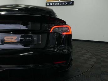 Tesla Model 3 Model 3 Performance AWD 4WD 4dr