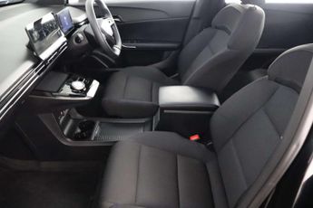 MG MG4 64kWh SE Long Range Hatchback 5dr Electric Auto (203 ps)