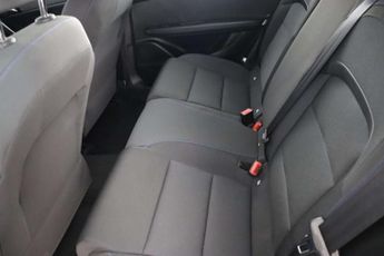 MG MG4 64kWh SE Long Range Hatchback 5dr Electric Auto (203 ps)