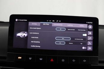 MG MG4 64kWh SE Long Range Hatchback 5dr Electric Auto (203 ps)