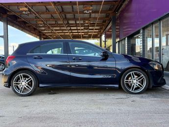 MERCEDES-BENZ A CLASS 1.5 A180d AMG Line (Executive) Hatchback 5dr Diesel 7G-DCT Euro 