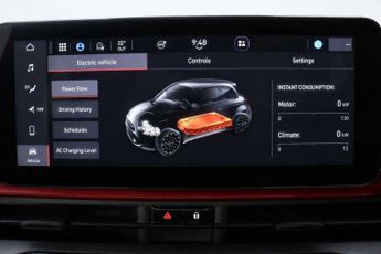 FIAT 500E 42kWh RED Hatchback 3dr Electric Auto (118 ps)