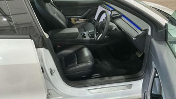 TESLA MODEL 3 Model 3 Standard Range + 4dr