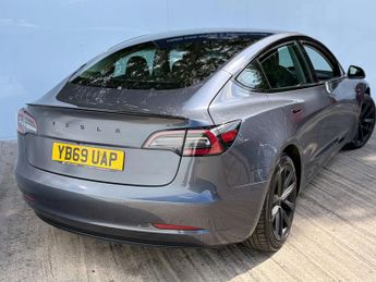 TESLA MODEL 3 Model 3 Long Range AWD 4WD 4dr