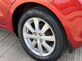 TOYOTA YARIS 1.3 Yaris TR VVT-i 5dr
