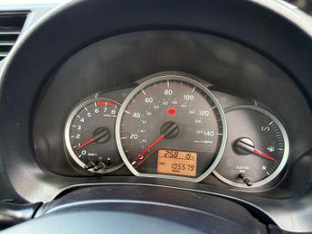 TOYOTA YARIS 1.3 Yaris TR VVT-i 5dr
