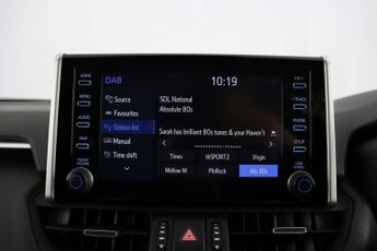 Toyota RAV4 2.5 VVT-h GPF Design SUV 5dr Petrol Hybrid CVT Euro 6 (s/s) (218