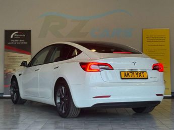 TESLA MODEL 3 Model 3 Long Range AWD 4WD 4dr