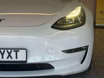 TESLA MODEL 3 Model 3 Long Range AWD 4WD 4dr