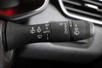 Renault Clio 1.6 E-TECH evolution Hatchback 5dr Petrol Hybrid Auto Euro 6 (s/