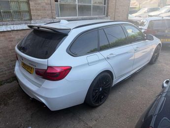 BMW 3 SERIES 3.0 330d xDrive M Sport Auto 4WD 5dr