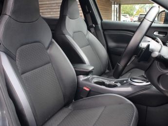 NISSAN JUKE 1.0 DiG-T N-Connecta Auto 5dr
