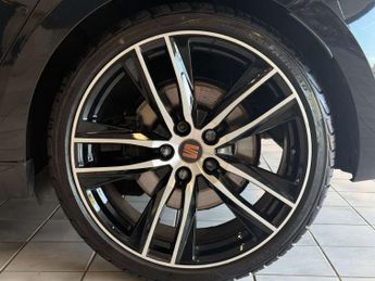 SEAT LEON 2.0 Leon Cupra 290 TSi Semi-Auto 5dr