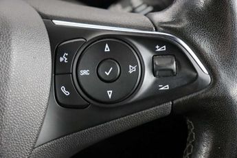 Vauxhall Mokka Electric 50kWh GS SUV 5dr Electric Auto (136 ps)