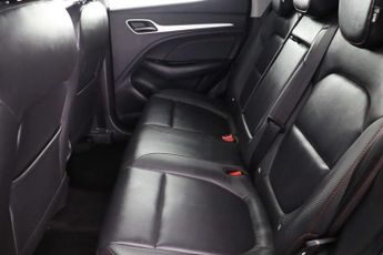 MG MG ZS 72.6kWh Trophy Connect Long Range SUV 5dr Electric Auto (156 ps)