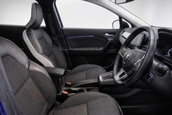 RENAULT CAPTUR 1.6 E-TECH techno SUV 5dr Petrol Hybrid Auto Euro 6 (s/s) (145 p
