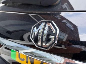 MG 5 MG5 Excite EV 5dr