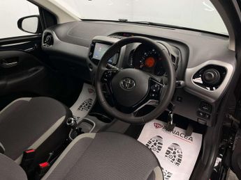 TOYOTA AYGO 1.0 Aygo X-Trend TSS VVT-i CVT 5dr
