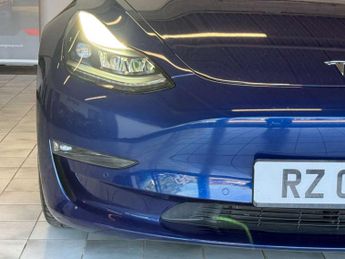 TESLA MODEL 3 Model 3 Long Range AWD 4WD 4dr