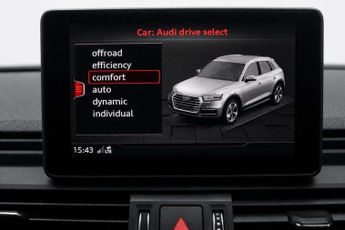 AUDI Q5 2.0 TDI 40 Sport SUV 5dr Diesel S Tronic quattro Euro 6 (s/s) (1