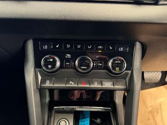SKODA KAROQ 1.5 Karoq SE L TSi Semi-Auto 5dr