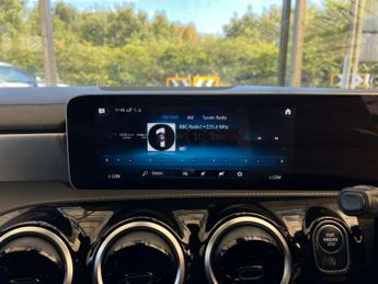 MERCEDES-BENZ CLA 1.3 CLA 200 AMG Line Auto 4dr