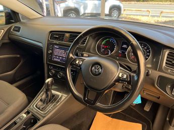 VOLKSWAGEN GOLF e-Golf 5dr