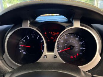 NISSAN JUKE 1.6 Juke Tekna CVT 5dr