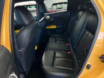 NISSAN JUKE 1.6 Juke Tekna CVT 5dr