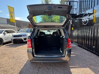 VAUXHALL ZAFIRA 1.8 Zafira Design 5dr