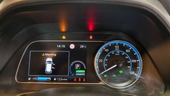 NISSAN LEAF Leaf N-Connecta 5dr