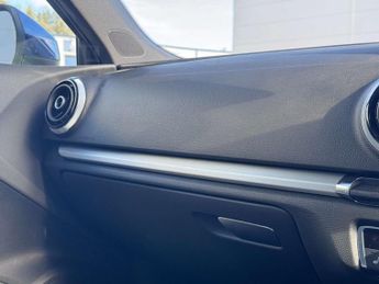 Audi A3 1.4 A3 Sportback S Line TFSI Semi-Auto 5dr