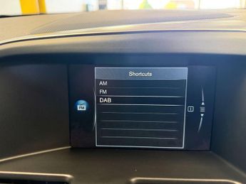 VOLVO XC60 2.4 XC60 R-Design Luxury Nav D5 AWD Auto 4WD 5dr