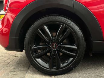 MINI HATCH 1.5 Cooper Auto 5dr