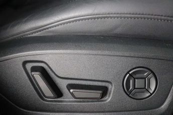 Audi A6 Saloon 2.0 TFSI 40 S line Saloon 4dr Petrol S Tronic Euro 6 (s/s) (204 