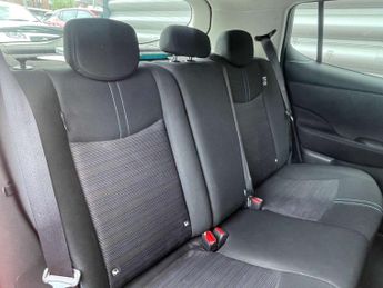 NISSAN LEAF Leaf N-Connecta 5dr