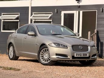 Jaguar XF 2.2d Luxury Saloon 4dr Diesel Auto Euro 5 (s/s) (190 ps)