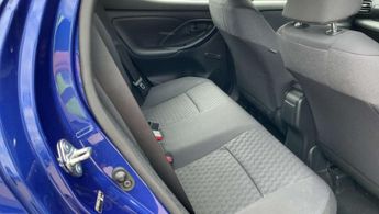 Toyota Yaris 1.5 VVT-h Icon Hatchback 5dr Petrol Hybrid E-CVT Euro 6 (s/s) (1